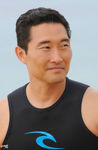 Chin Ho Kelly (Daniel Dae Kim).